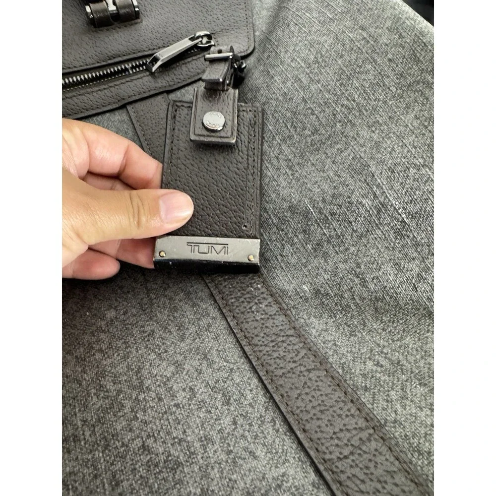 Authentic TUMI Astor San Remo Duffel Earl Grey Brown Leather Weekender Bag - Picture 8 of 13
